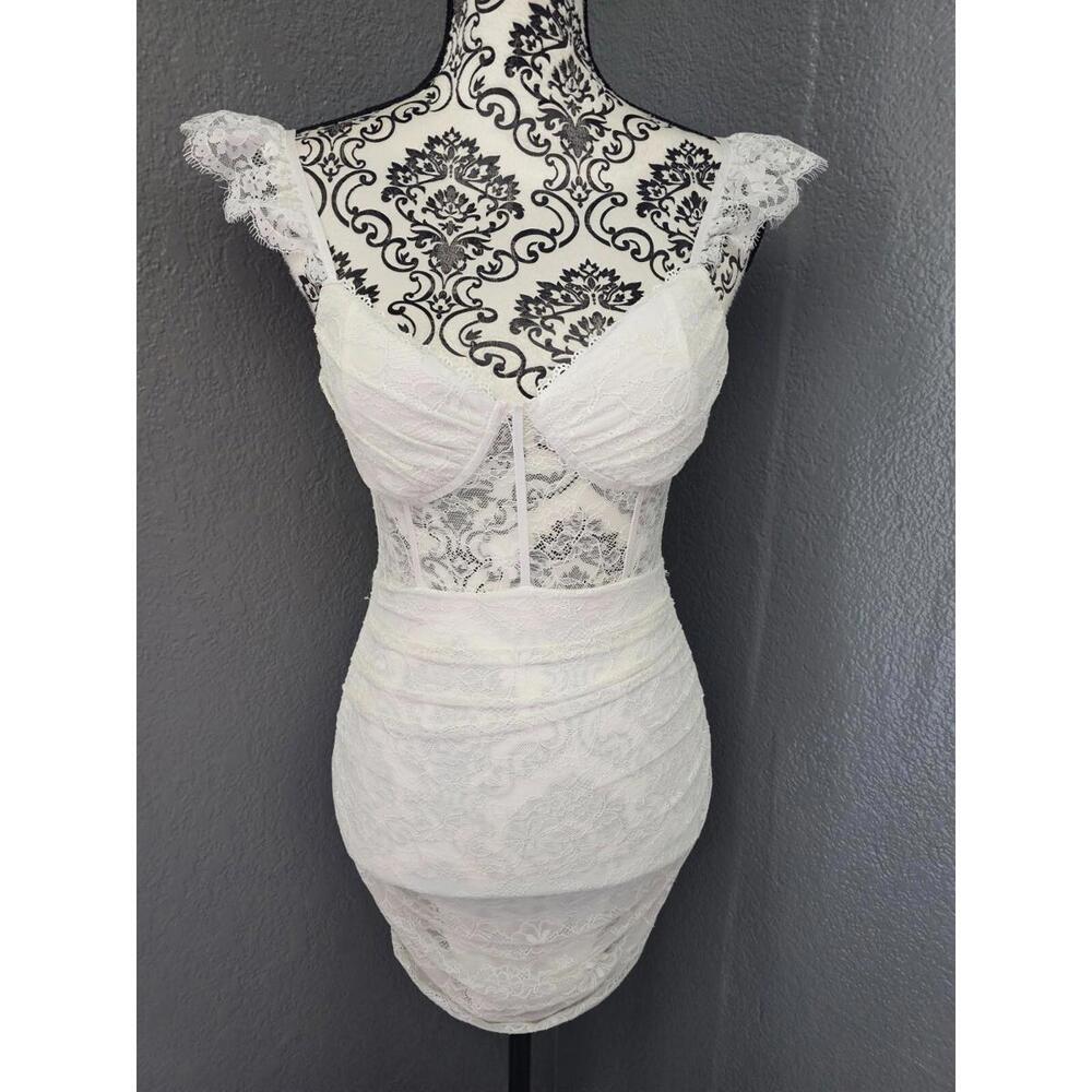 Womens Windsor Lace Sexy Dress Mini Size Medium White Layered Floral See Through